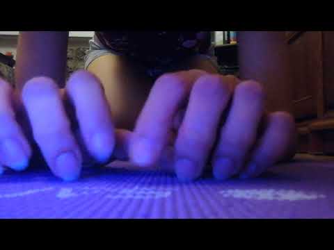 ASMR FAST TAPPING AND SCRATCHING (EXERCISE MAT, FLOOR, HAND MOVEMENTS)