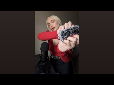🎙️ ASMR Mic Scratching Sounds 💤✨ foam and fluffy covers-hand movements 💓 mouth sounds👄✨