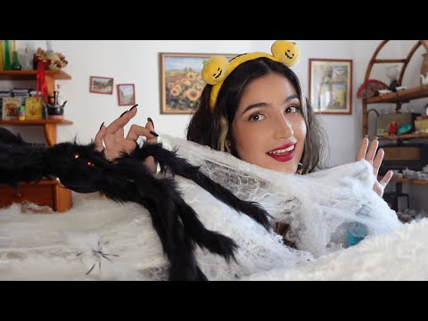ASMR HALLOWEEN EXTREMELY Tingly (mouth sounds, whispering, spider web)
