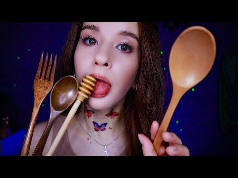 ASMR Mouth Sounds Съем твое лицо деревянной ложкой Eating Your Face With a Wooden Spoon Зауки Рта