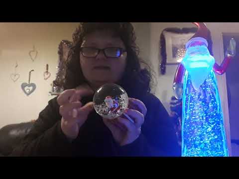 ASMR 🎄 TINGLES FOR YOU AT CHRISTMAS  TIME 🎄 TAPPING AND LIGHT VISUALS W/ RAMBLES