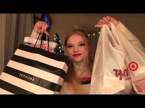ASMR ~ Christmas gift haul/guide ~ tapping ~ whispered 🎄❤️