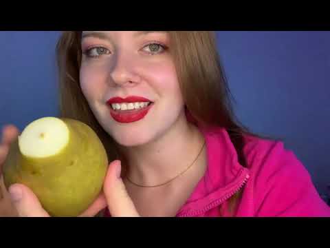 ASMR | Eating A Big Pear🍐 | Tinly Wet Sounds 💗