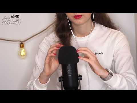 ASMR Scratching the microphone 😴