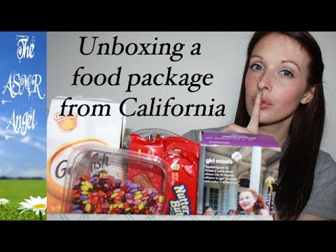 ASMR - Unboxing a food package from the USA - Whispered