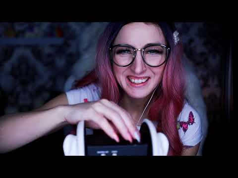 Mic Scratching and Story Telling French and English ASMR
