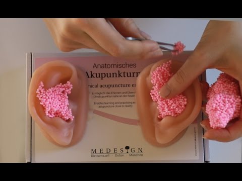 Ear Cleaning & Extraction - ASMR - Sticky, Rubbing 0:40