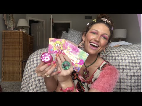ASMR~ 💄💚💖doing my makeup with the LIZZIE MCGUIRE collection! (gum chewing)💖💚💄