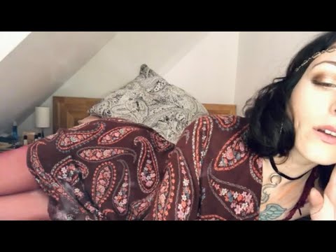 Oracle ASMR | Tarot Reading | Sensual Personal Attention |