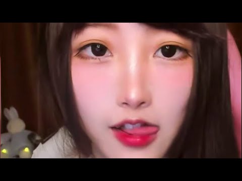 ASMR | Tingly Mouth Sounds, Hand Movements & Ear Massages