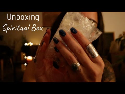 ASMR Unboxing 🎧 Spiritual Box de Juin 2020 😍 Multi déclencheurs et chuchotements