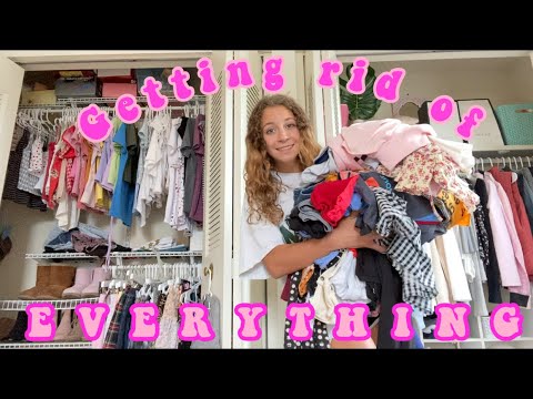 Huge closet clean out! Getting rid of it all!