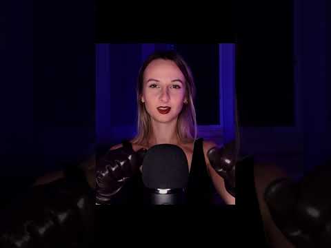ASMR | Do you like Leather Gloves Sounds ?