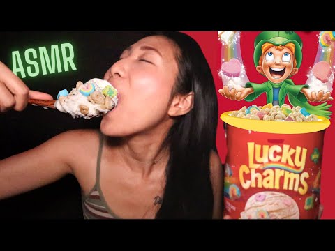 LUCKY CHARMS ICE CREAM #ASMR CEREAL 🌈 Soft & Crispy Eating Sounds