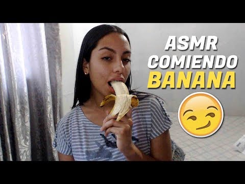 Eating Banana - Comiendo Banana l ASMR Español