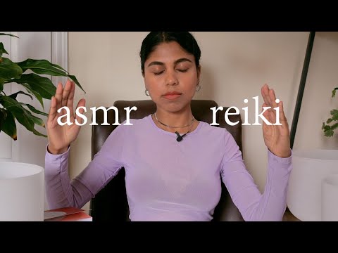 ASMR Reiki to Open Heart Chakra | Tarot Card Pull & Crystal Sound Bowls | Binaural Beats Beta Waves