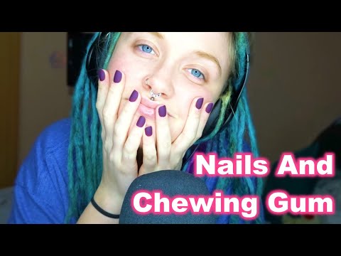 ASMR Chewing Gum And Doing My Nails