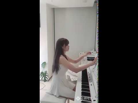 EL赵世熙Angela 20190915 playing the piano