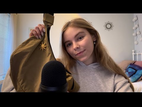 ASMR What’s in my purse👜