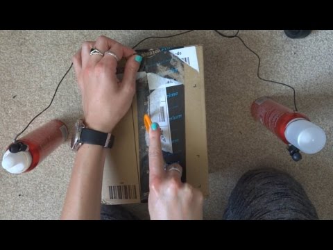 ASMR - Unboxing - Crinkling, Tapping, Tracing