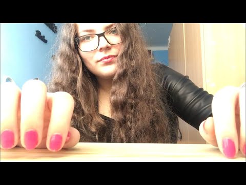 ASMR Tapping On My Table