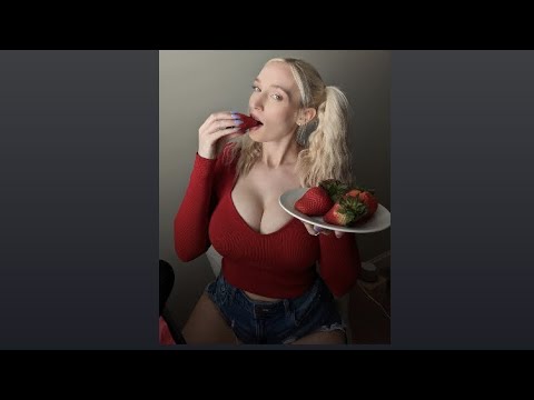 🍓🍓ASMR Assorted Strawberry Triggers🍓 eating sounds-tapping-scratching🍓🍓
