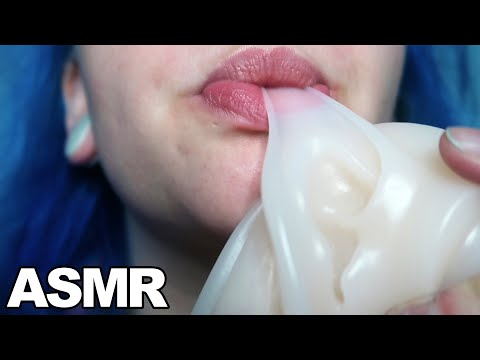 ASMR Lo Fi Silicone Ear Eating & Camera Tapping 👂📷