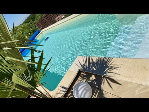 ASMR | OUTDOOR TAPPING AROUND MY POOL💧