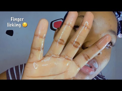 ASMR Finger Licking| Eye Contact| Wet Mouth Sounds