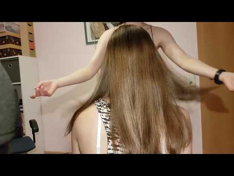 💆‍♀️BRUSHING her HAIR & trying hairstyles