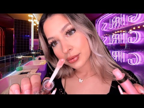 ASMR You run into your highschool TOXIC Friend! 😲*she touches up your makeup*🙄
