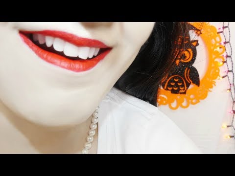 ASMR Girlfriend Personal Attention - Soft Spoken, Kisses and Eating Lollipop! 💖 💖💖