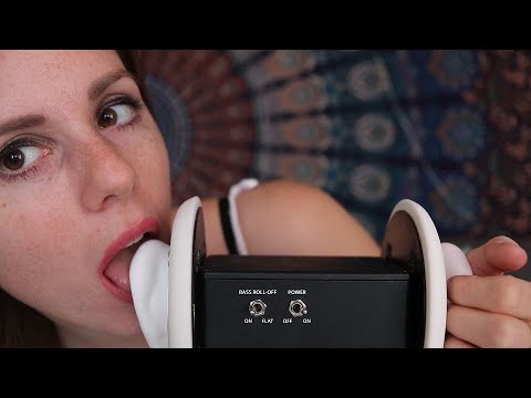 ASMR TINGLY WHISPERING, RAMBLING ABOUT MY LIFE, GUM CHEWING