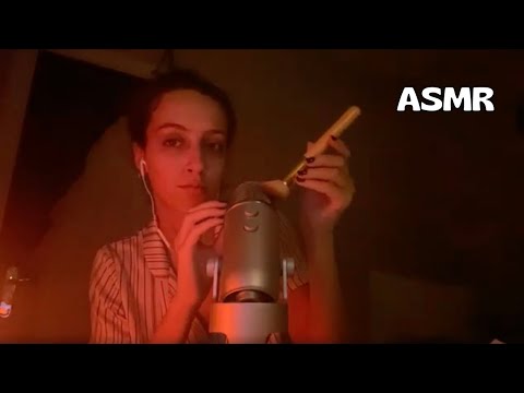 ASMR in PJs (mic brushing and scratching)
