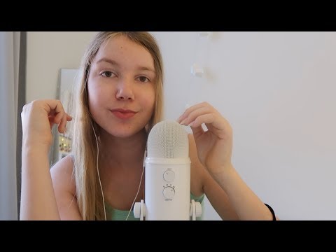 ASMR tapping with long acrylic nails
