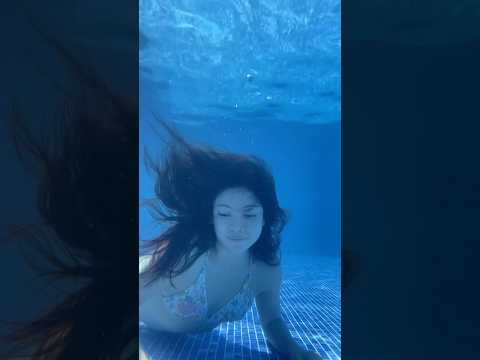 Feeling like a mermaid… 🧜🏽‍♀️🪸#happiness #underwater #dream