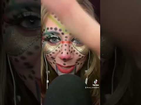 Doing Your Halloween Makeup
