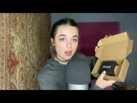 ASMR PERSONAL ATTENTION\UNBOXING SKUALL JEWELLERY AND MYASMRAPP ANNOUNCEMENT  (subtitulos español)