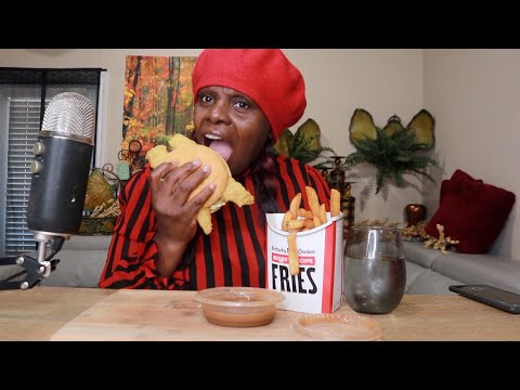 TGIF Satisfying My Hunger Pains Gravy Crunchy Fries ASMR EATING SOUNDS