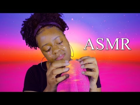 ✨💚 Green Triggers on Green Screen To Give You Trippy Visual ASMR 🍏✨