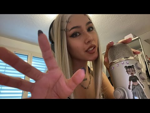 ASMR ☆ MOUTH SOUNDS + BARE MIC TRIGGERS