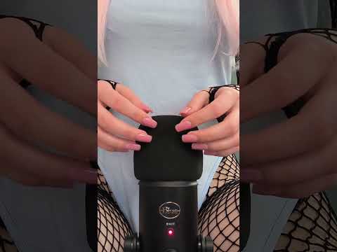 ASMR Mic Scratching and Nails Tapping #asmr #triggers #tingles #scratching