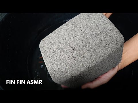 ASMR : Charcoal Blocks Crumble in Water #384