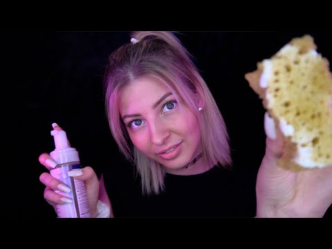 ASMR • BEST FRIEND does your SKINCARE *ultra tingly* 💆 (Personal Attention, Mouthsounds, Tapping) 🤍