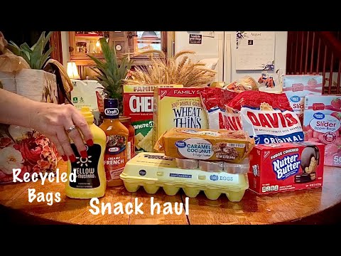 ASMR Snack Grocery Haul (No talking) Recycled grocery bags (Looped 1X)