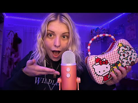 ASMR Christmas Haul Show and Tell + Lots of Rambles 💗 Tapping, Scratching, Gripping ✨ Day 12 🎄🎁❤️