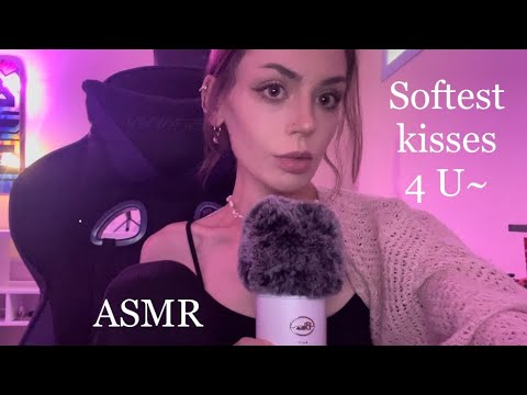 Asmr gentle kisses (personal attention, hand movements) ‎♡‧₊˚૮₍ ˶ᵔ ᵕ ᵔ˶ ₎ა˚₊‧♡