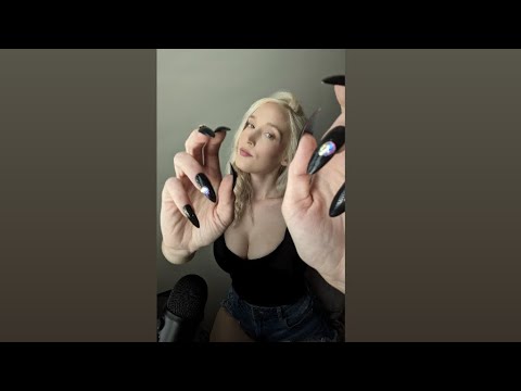 🎧 ASMR Long Nails Lens Tapping 💅🖤✨ whispering "it's okay, relax" 😌😴😴😴