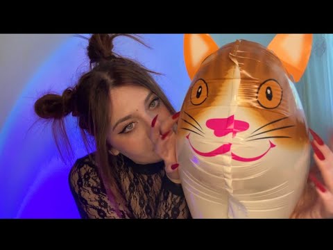 ASMR | PLAYING WITH TWO CATS ( FOIL BALLOONS) | TAPPING + LONG NAILS ❤️