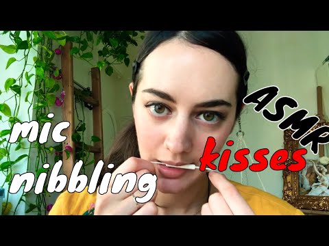 [Greek ASMR] Lo-fi Mic Nibbling and kisses 😘 putting you to sleep